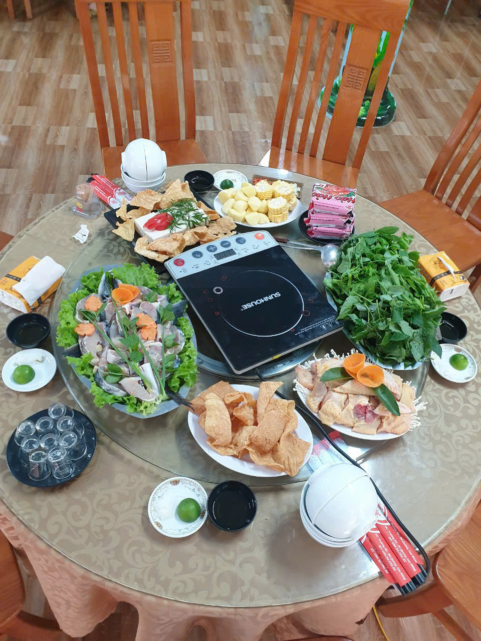 Dịch vụ ăn uống