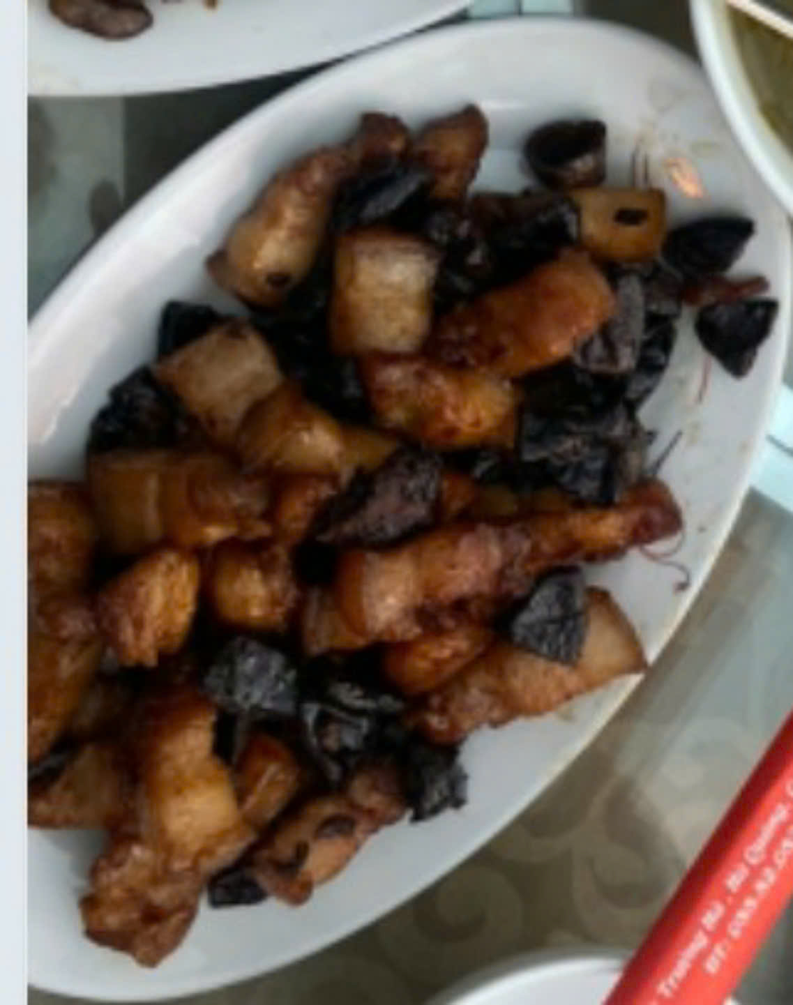 Dịch vụ ăn uống