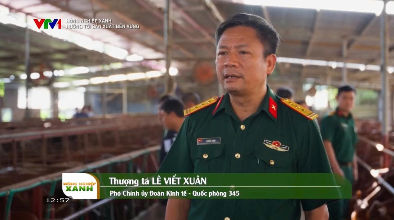 ĐOÀN KINH TẾ - QUỐC PHÒNG 345 THAM QUAN, HỌC TẬP KINH NGHIỆM TẠI HỢP TÁC XÃ LÚA VÀNG