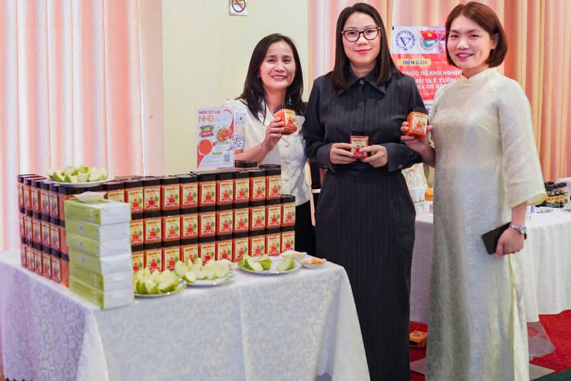 CÂU CHUYỆN SẢN PHẨM MUÔI SỐT CAY – NHƯ HUYỀN ĐINH